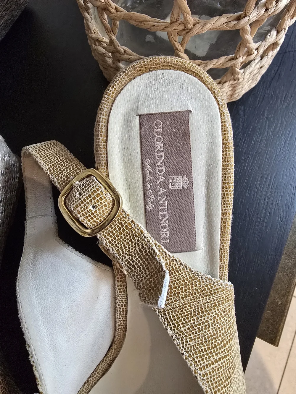 clorinda antinori chic gold